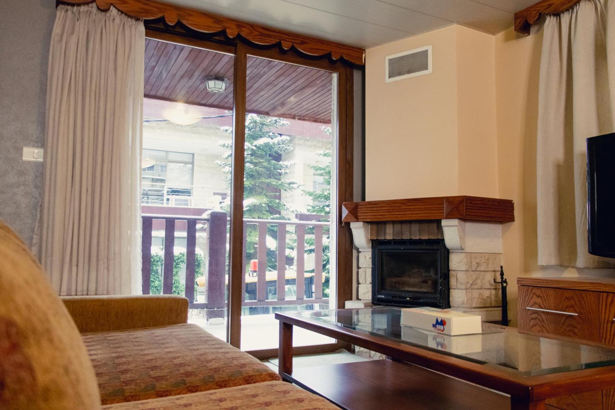 Merab Hotel Faraya Exterior photo